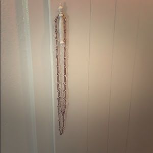 Gold twisted wire necklace